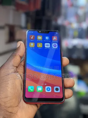 Oppo A3s 64 GB Red