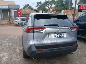 Toyota RAV4 2020 Gray