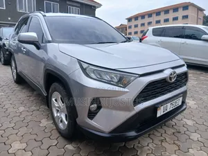 Toyota RAV4 2020 Gray