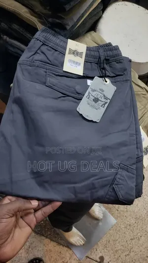 Men's Relaxed-Fit Cargo Trousers – Elastic Waist (30,32,34,36)