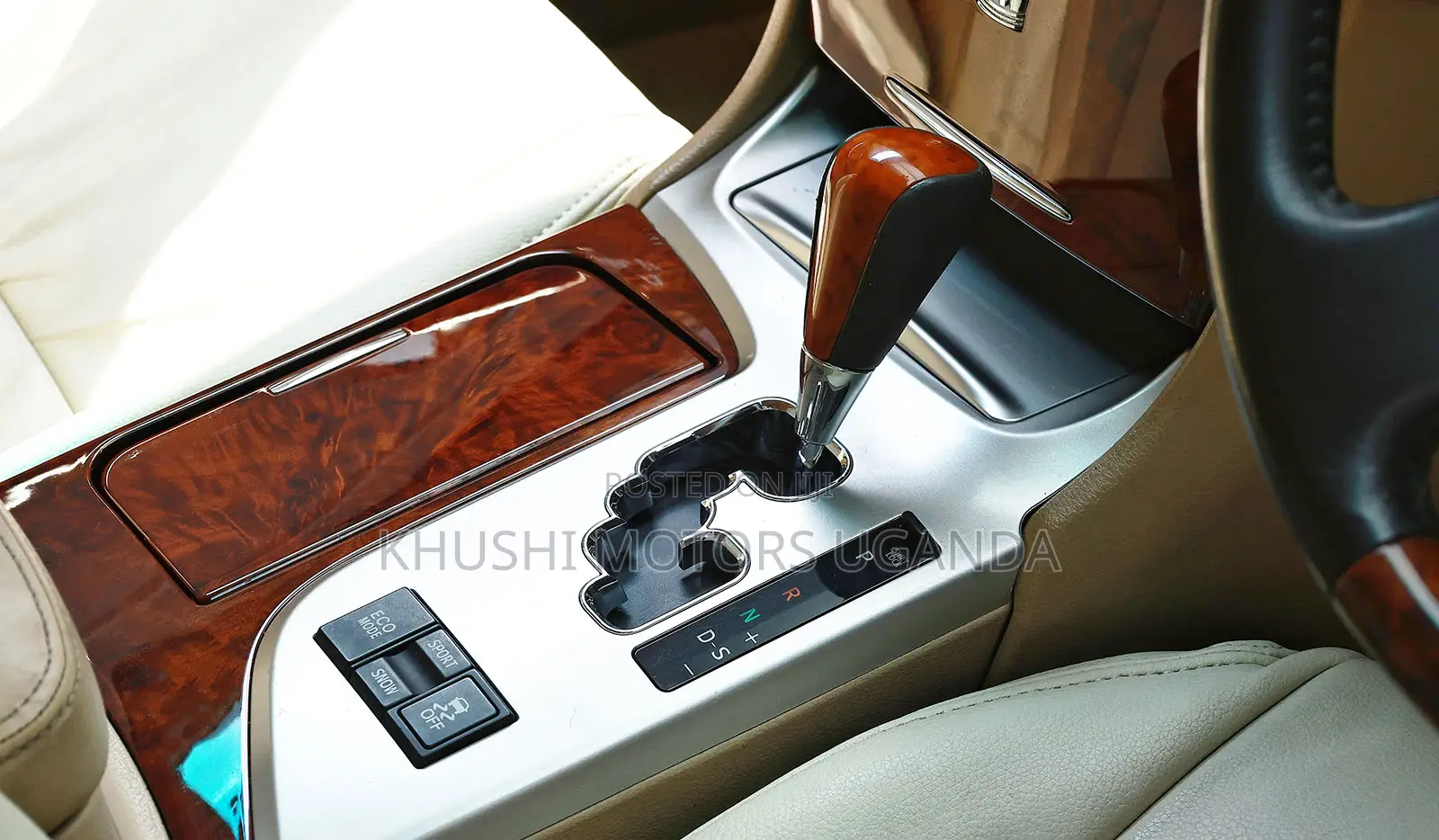 Toyota Crown 2012 Black