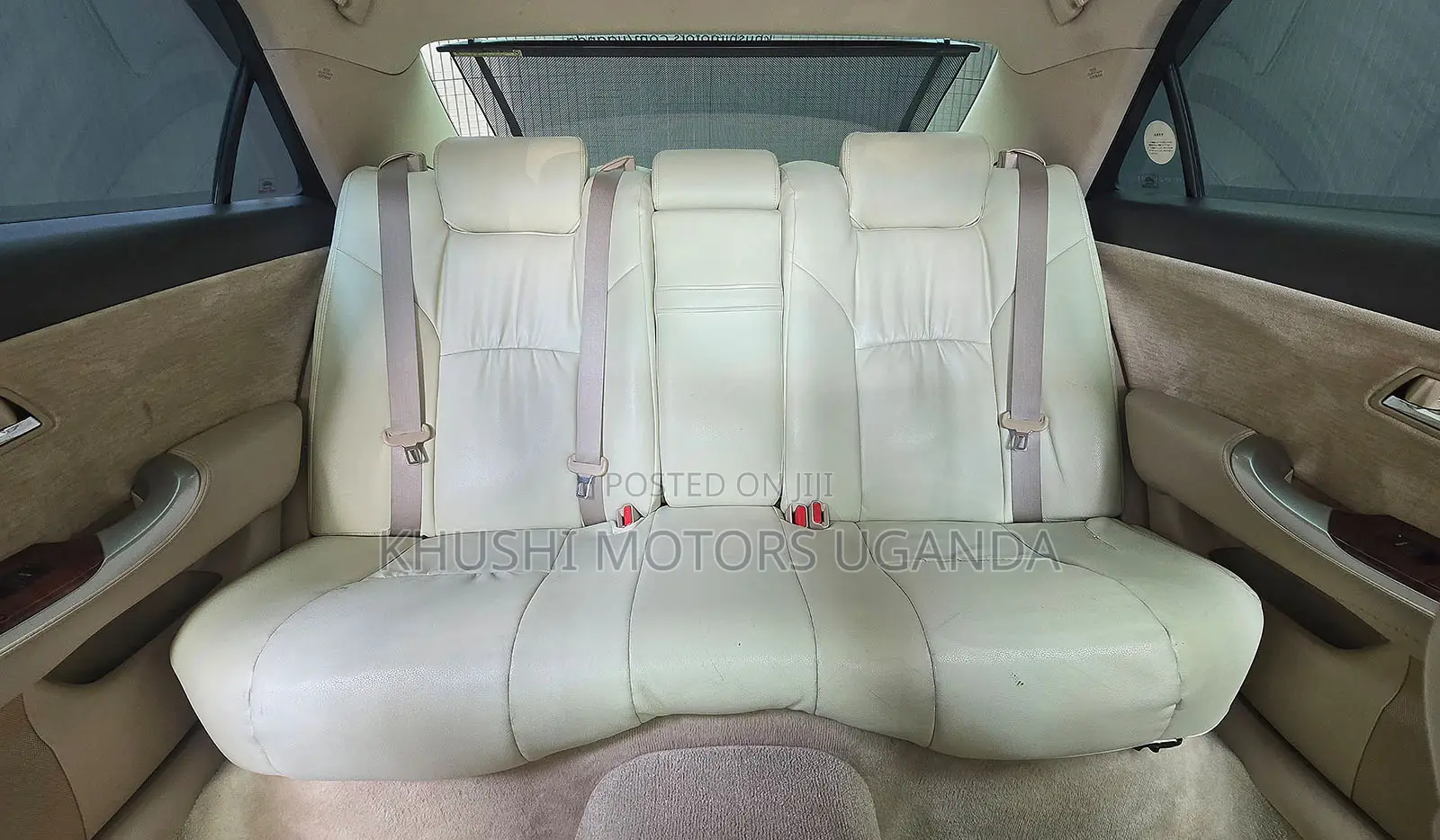 Toyota Crown 2012 Black