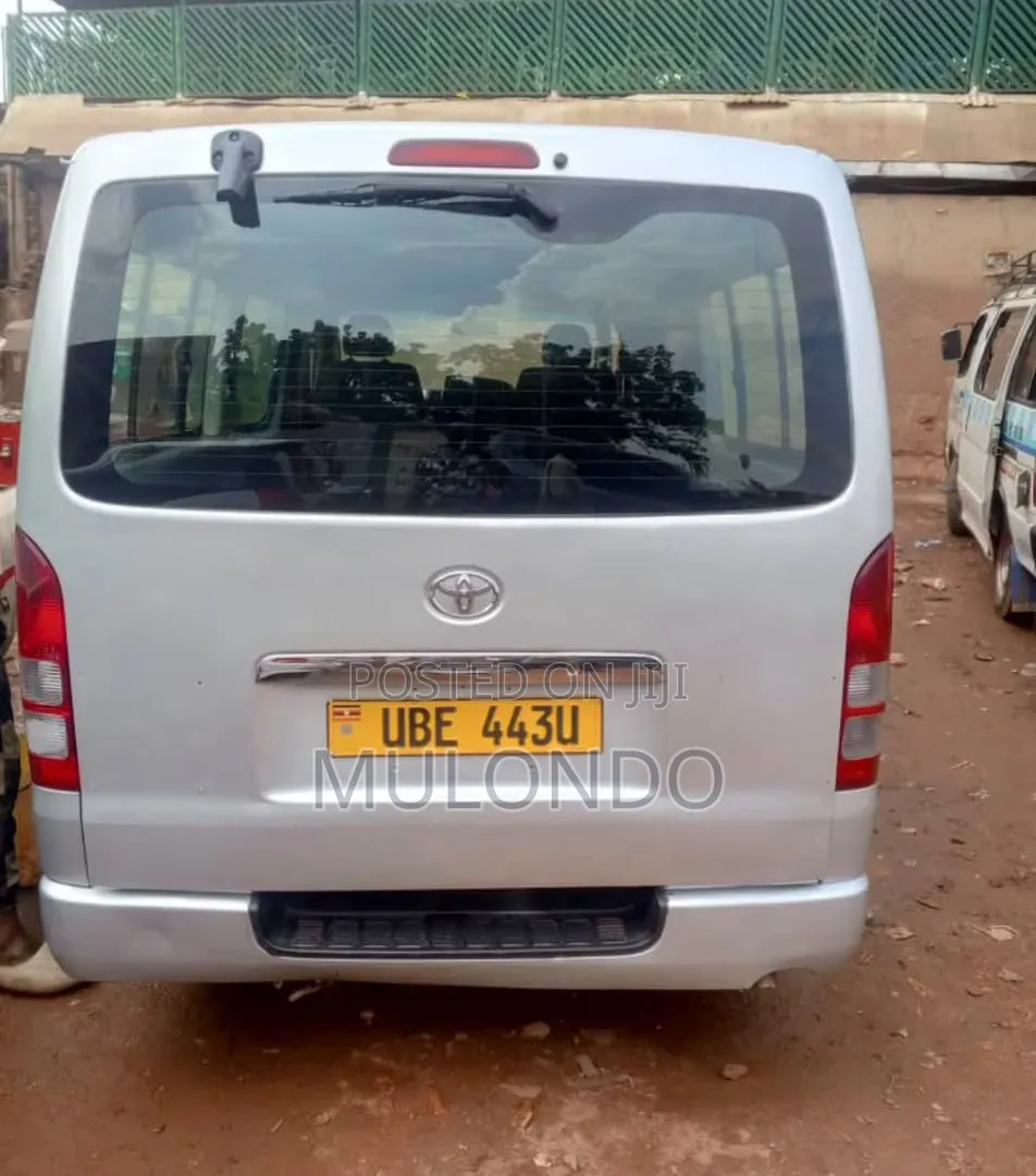 Toyota 4-Runner 2010 Silver