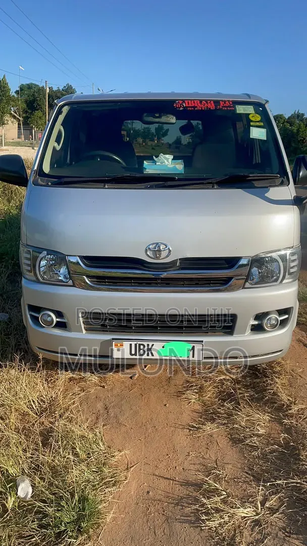 Toyota 4-Runner 2010 Silver