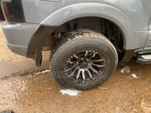 Mitsubishi Pajero 2010 Gray