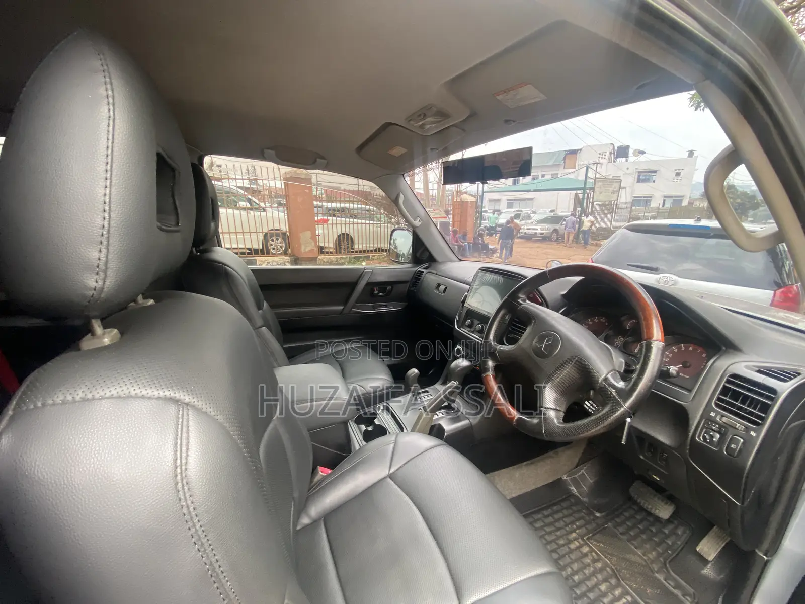 Mitsubishi Pajero 2010 Gray