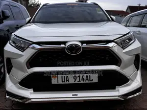 Toyota RAV4 2019 White