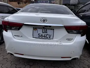 Toyota Mark X 2014 White