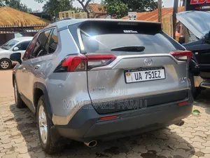 Toyota RAV4 2020 Silver
