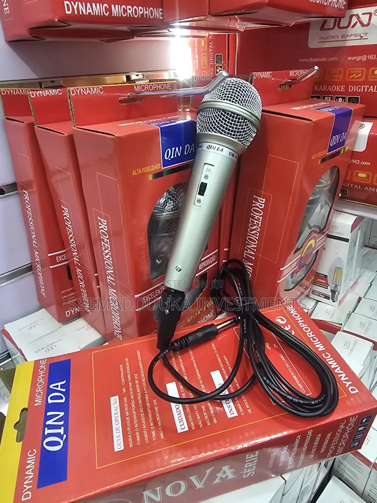 Qin Da DM-701 Wired Microphone