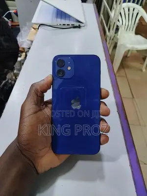 Apple iPhone 12 64 GB Blue