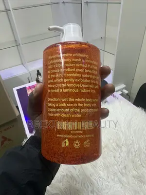 Intensive Whitening Body Wash