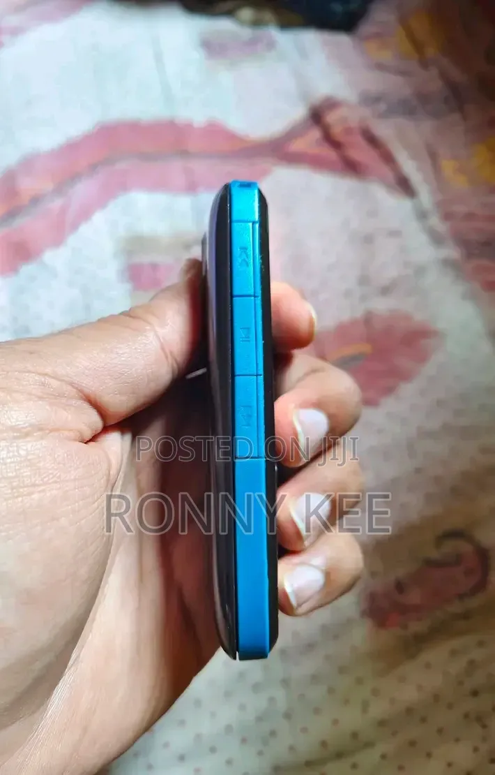 New Nokia 5130 XpressMusic Blue