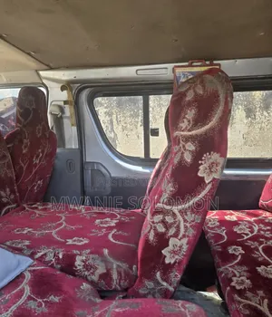 Toyota HiAce 2007 Silver