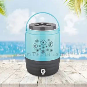Portable Insulated Water Jug / Dispenser With Spout