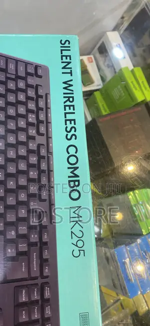 Logitech Silent Wireless Combo MK295 Keyboard and Mouse