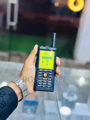 New Mobile Phone 8 GB Black