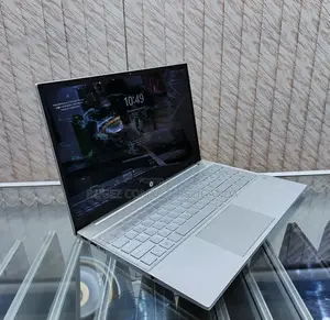 New Laptop HP Pavilion 15-cs3063cl 16GB Intel Core i7 SSD 512GB