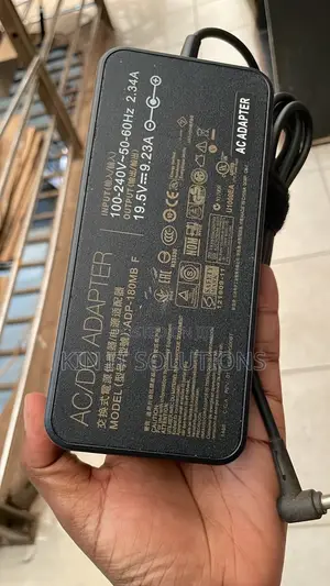 19.5V 9.23A 180W Laptop Charger Compatible With ASUS (5.5 * 2.5mm)