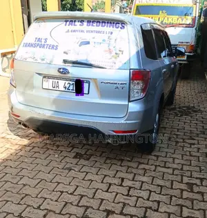 Subaru Forester 2010 Silver
