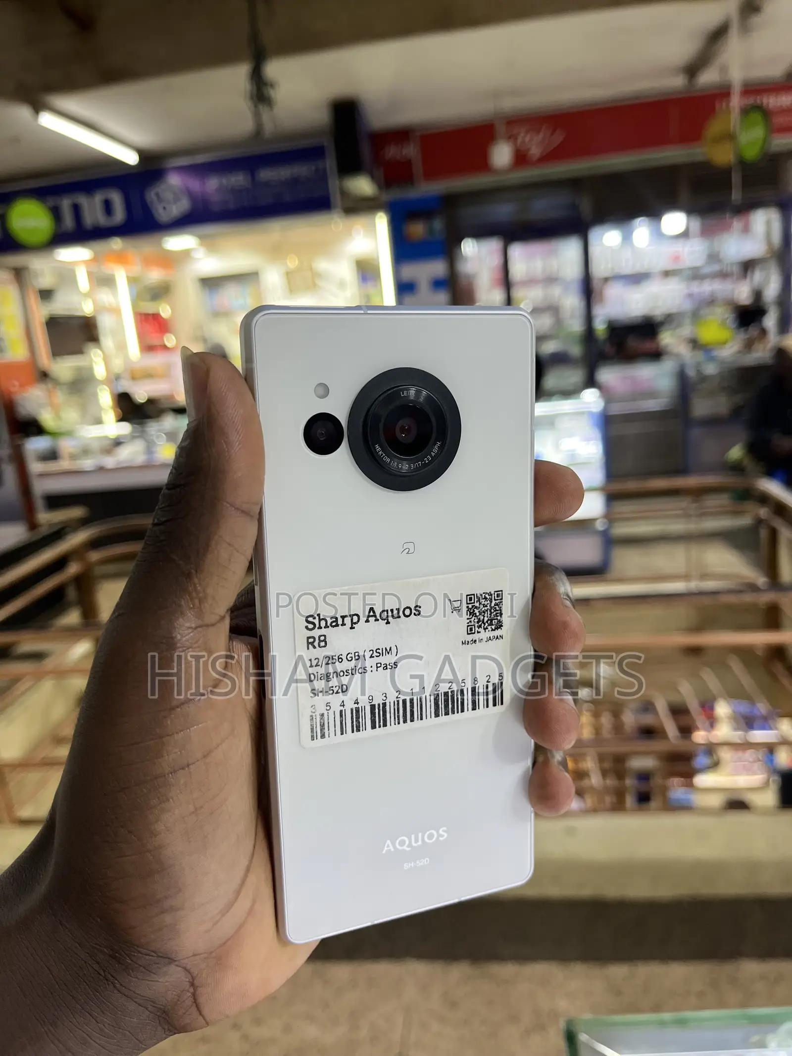 Sharp Aquos R7 256 GB Silver