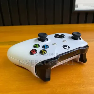 Brand New Xbox One Controllers: Built Heavy to Survive Rage Quits!