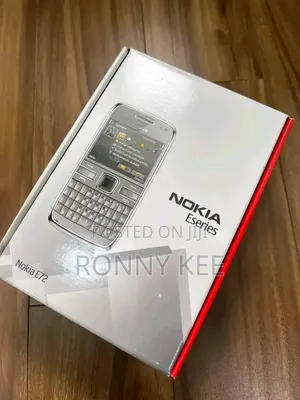 New Nokia E72 Gray