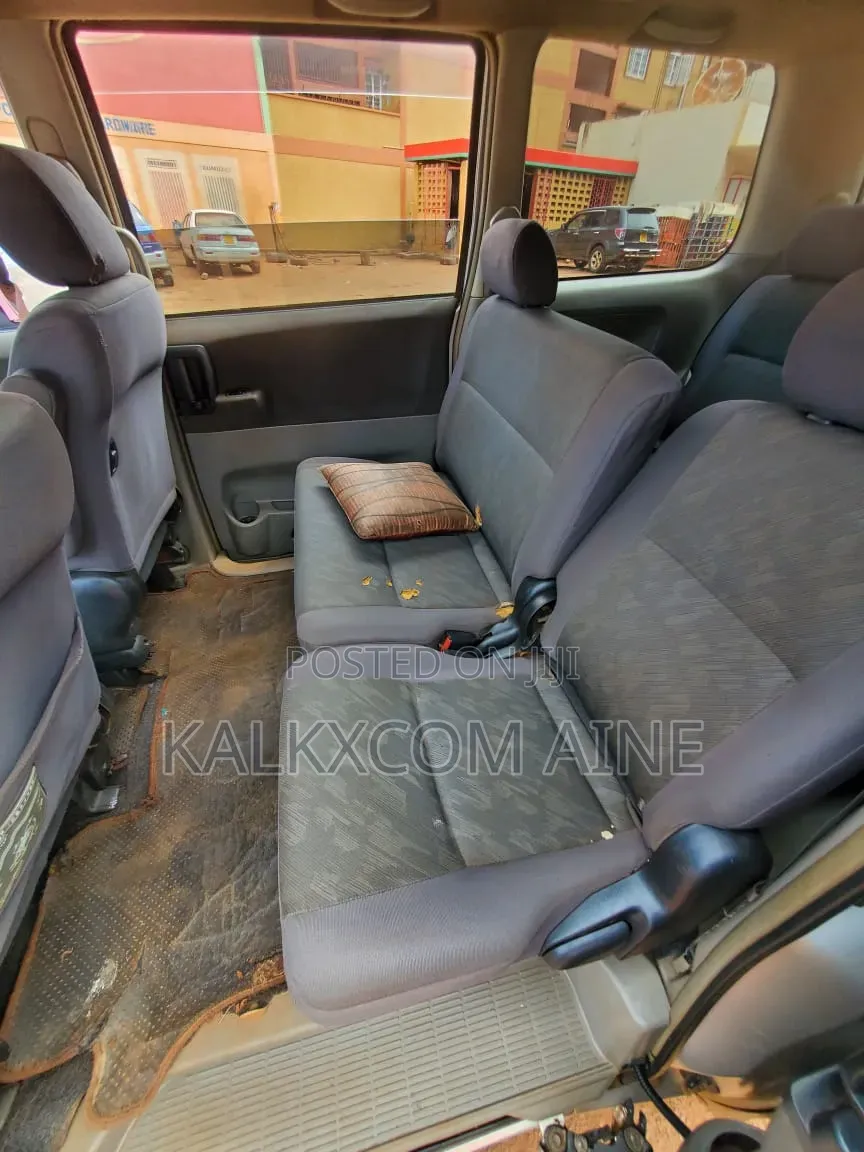 Toyota Harrier 1998 White
