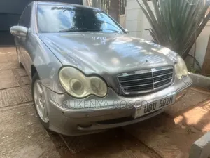 Mercedes-Benz C320 2007 Silver
