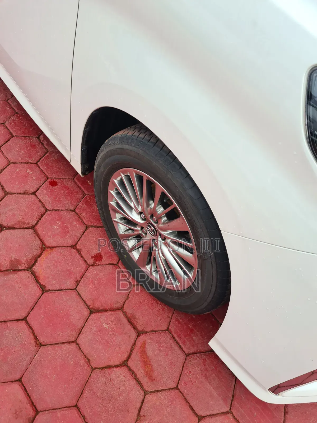 Toyota Alphard 2020 White