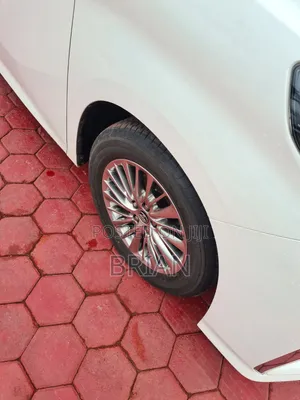 Toyota Alphard 2020 White