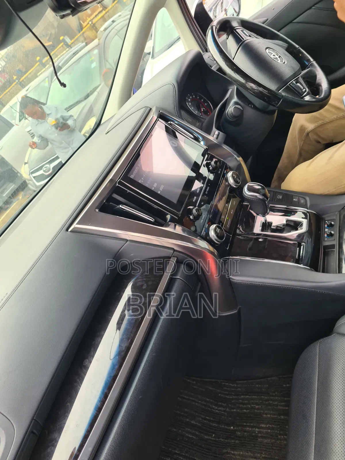Toyota Alphard 2020 White
