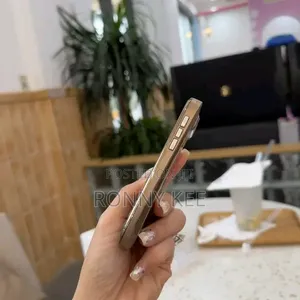 Nokia E72 Gold