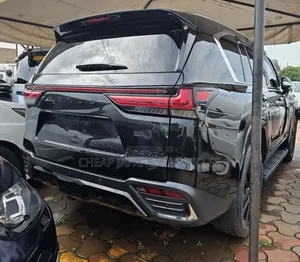Lexus LX 500d 2022 Black