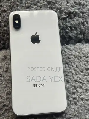 Apple iPhone X 64 GB White