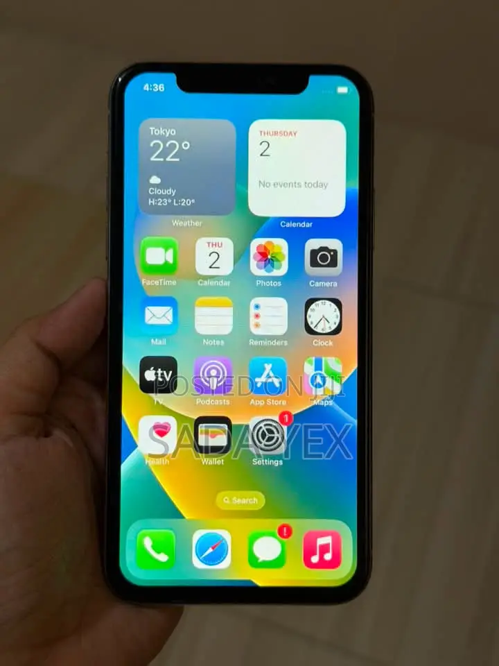 Apple iPhone X 64 GB White