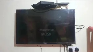 32 Inch Samsung TV Up for Sale!