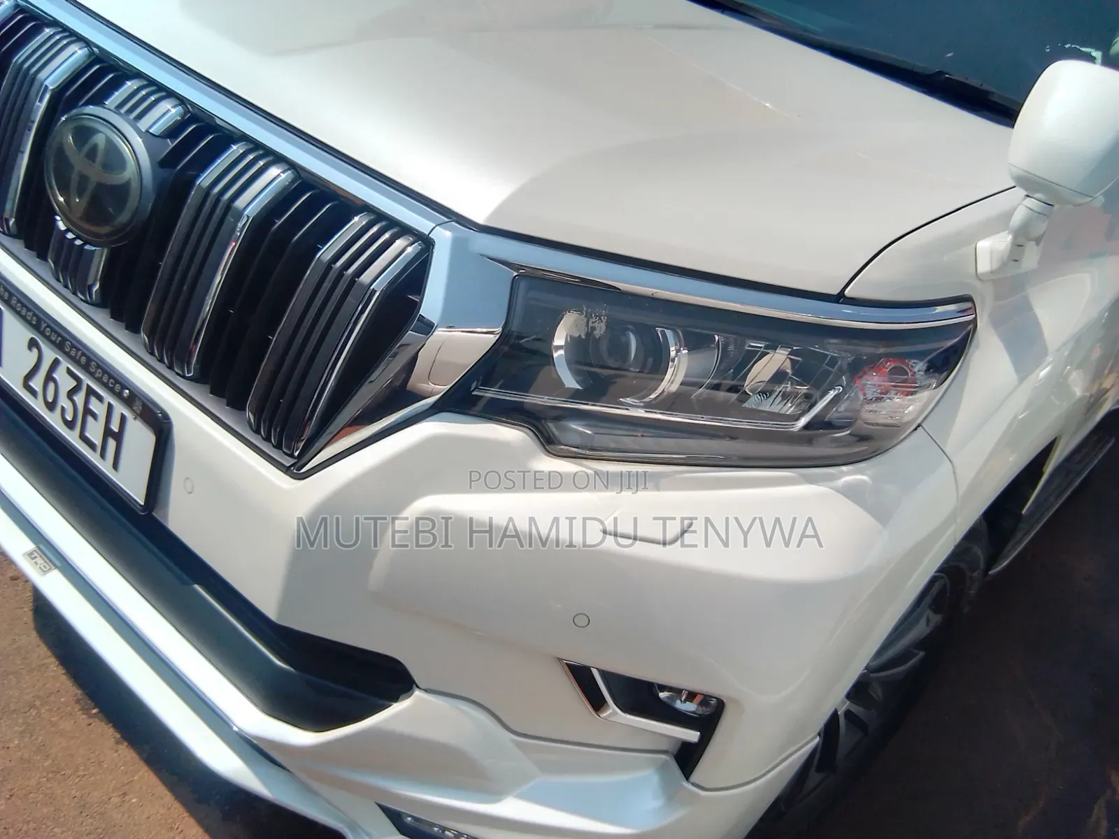 Toyota Land Cruiser Prado 2012 Black