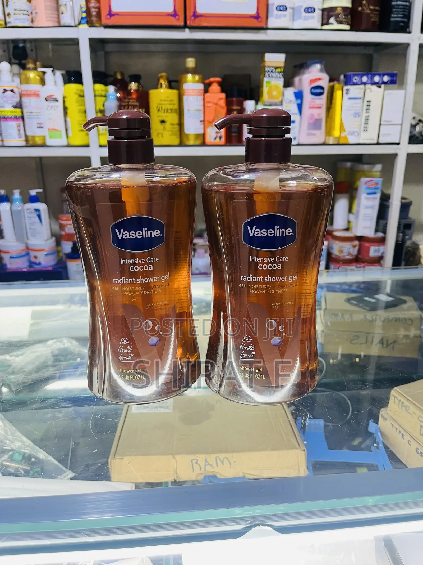Vaseline Intensive Care Cocoa Radiant Shower Gel