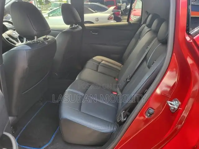 Nissan Leaf S 2018 Burgundy
