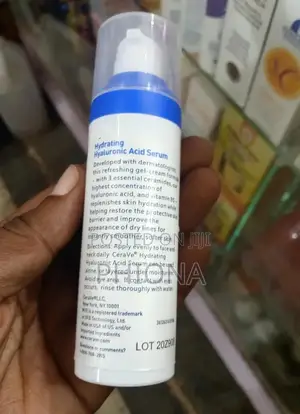 CeraVe Hydrating Hyaluronic Acid Serum