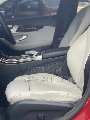 Mercedes-Benz C200 2017 Red