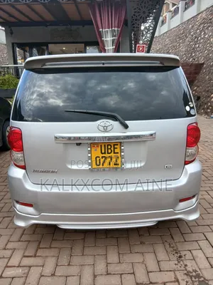 Toyota Rumion 1.5 FWD 2023 Silver