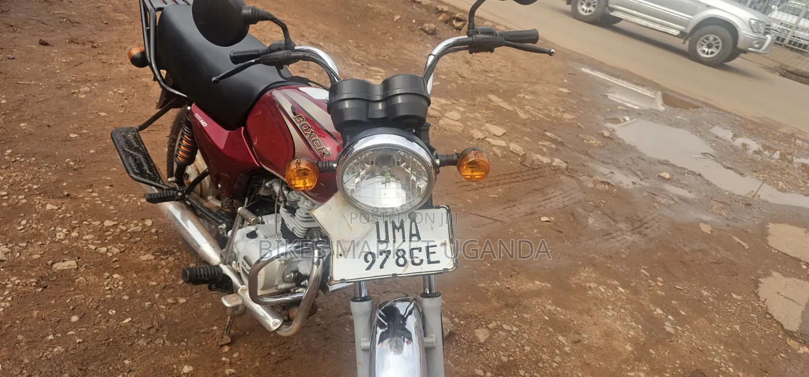 Bajaj Boxer 2026 White