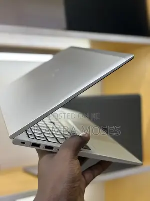 Laptop HP EliteBook 840 G8 8GB Intel Core i5 SSD 256GB