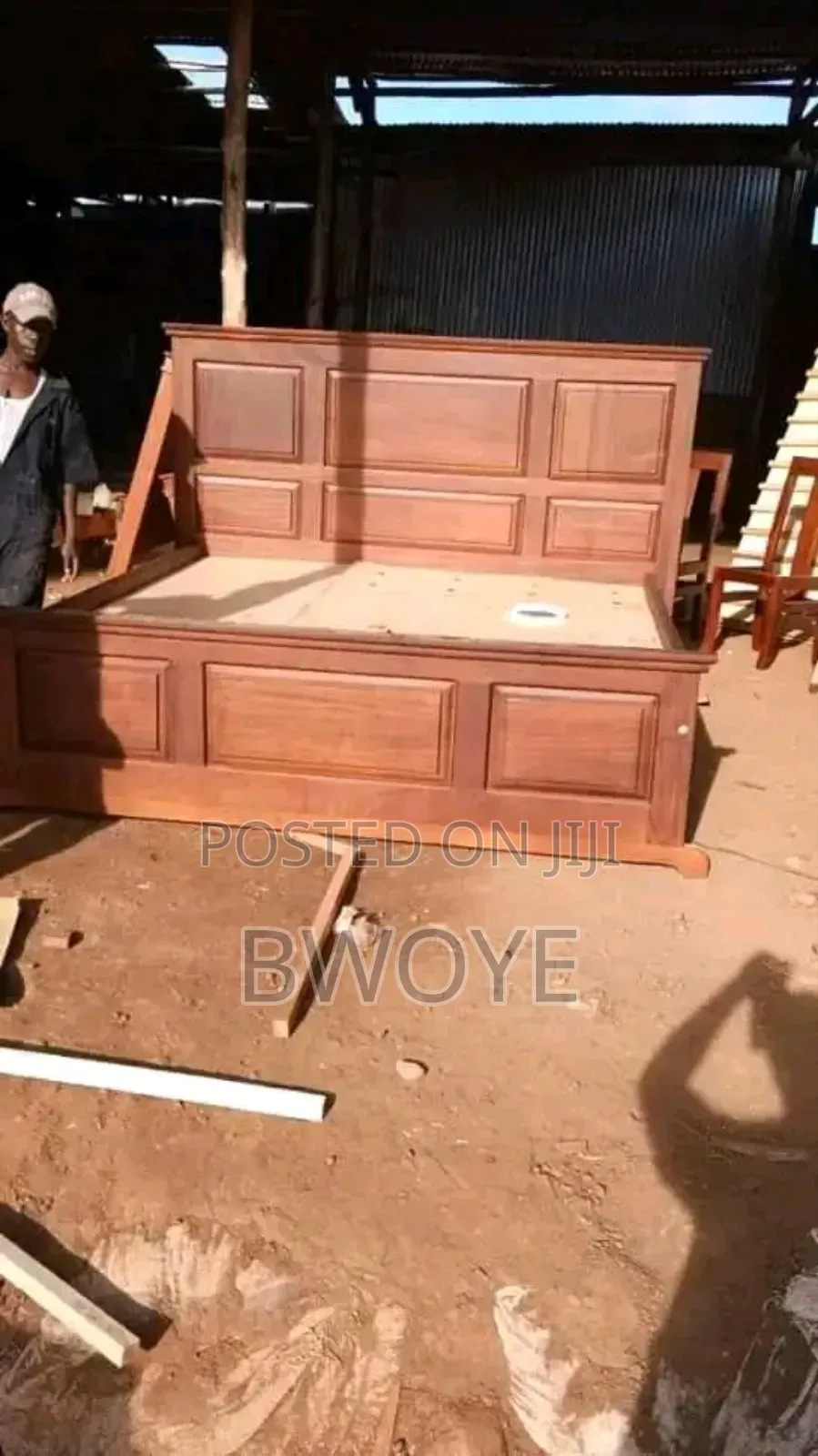 Bed 5*6 Hardwood