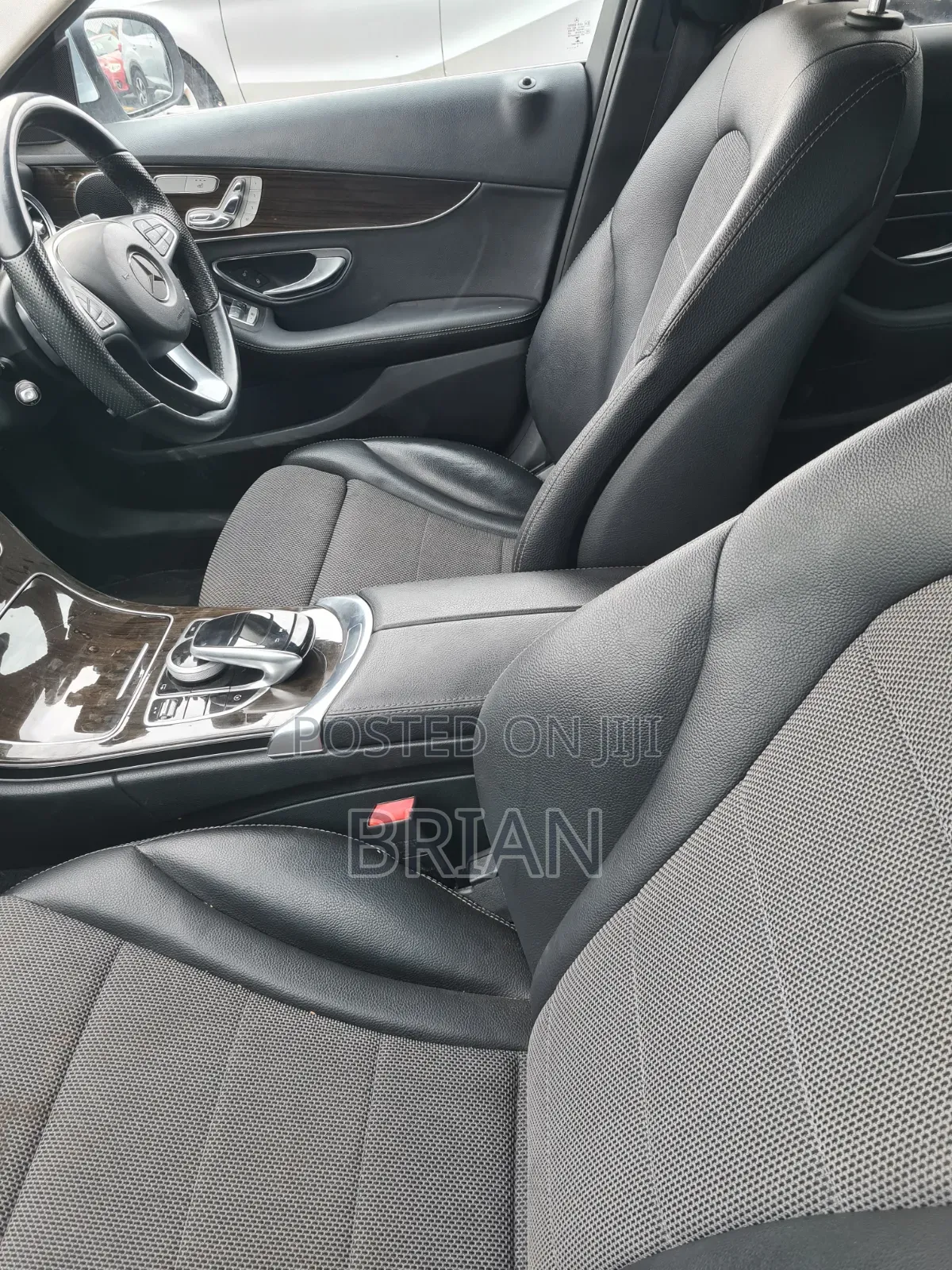 Mercedes-Benz C200 2016 Blue