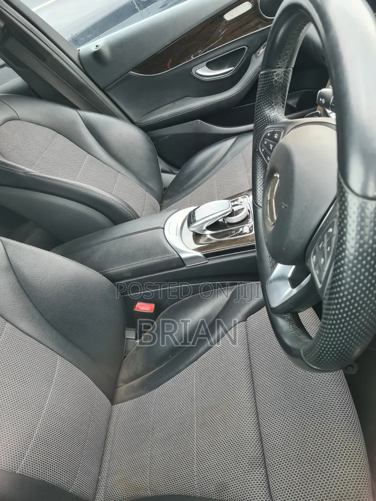 Mercedes-Benz C200 2016 Blue