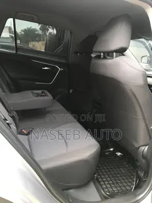 Toyota RAV4 2020 Silver