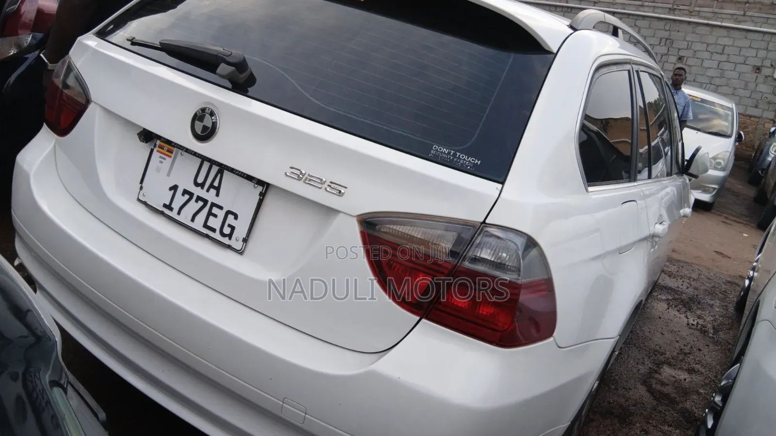 BMW 325i 2006 White